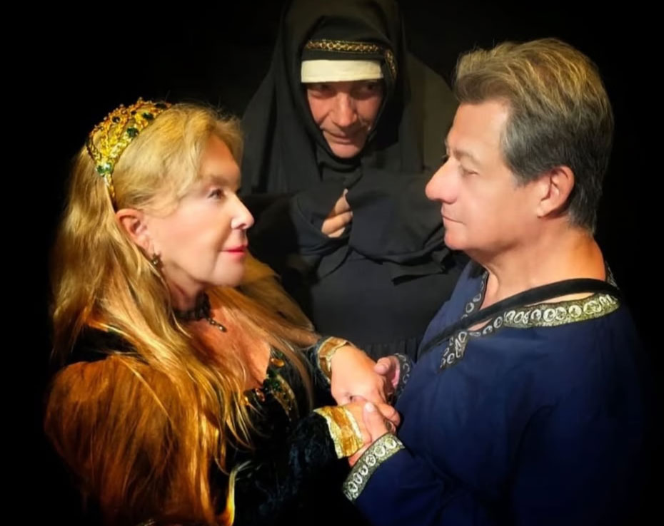 Romeo y Julieta Despiertan